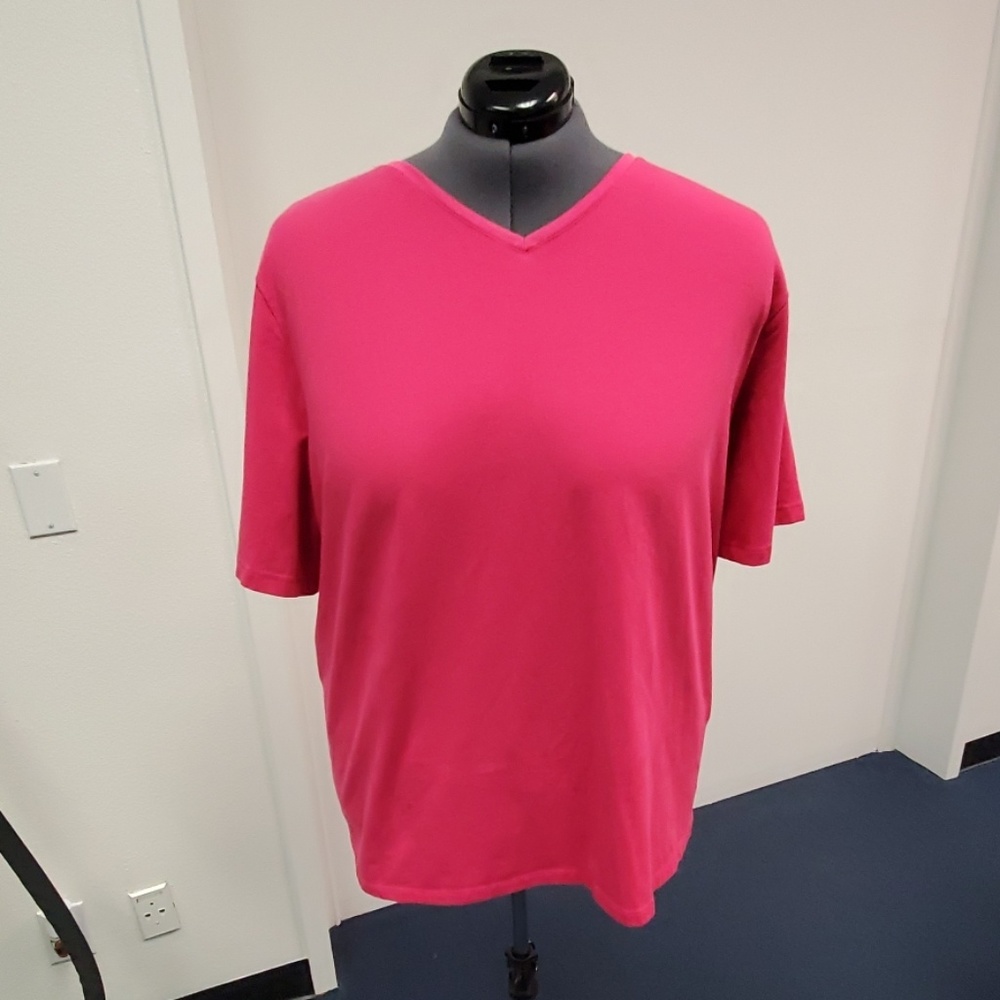 Pink Suprema by Catherine's T-shirt